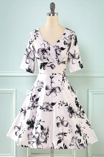 V cuello media mangas vestido vintage estampado en blanco